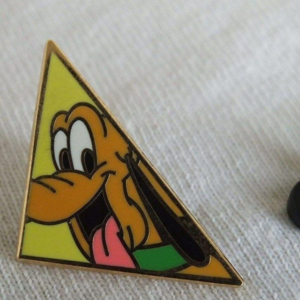 Disney Pin Pluto From Mickey Mouse and Friends Tangram Set Yellow Triangle 2008